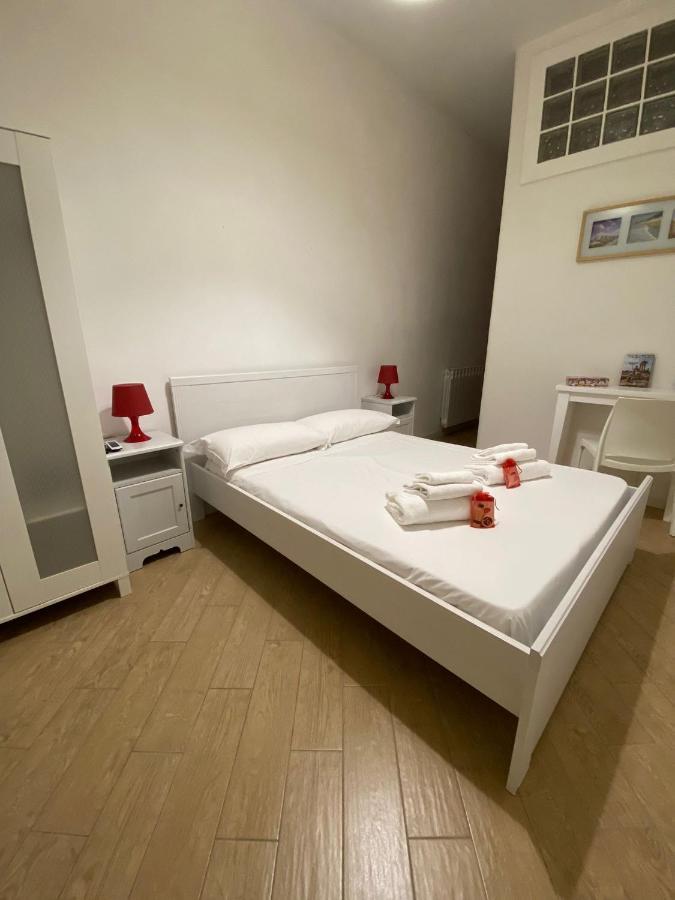 Manu'S House B&B Porto Empedocle Kültér fotó
