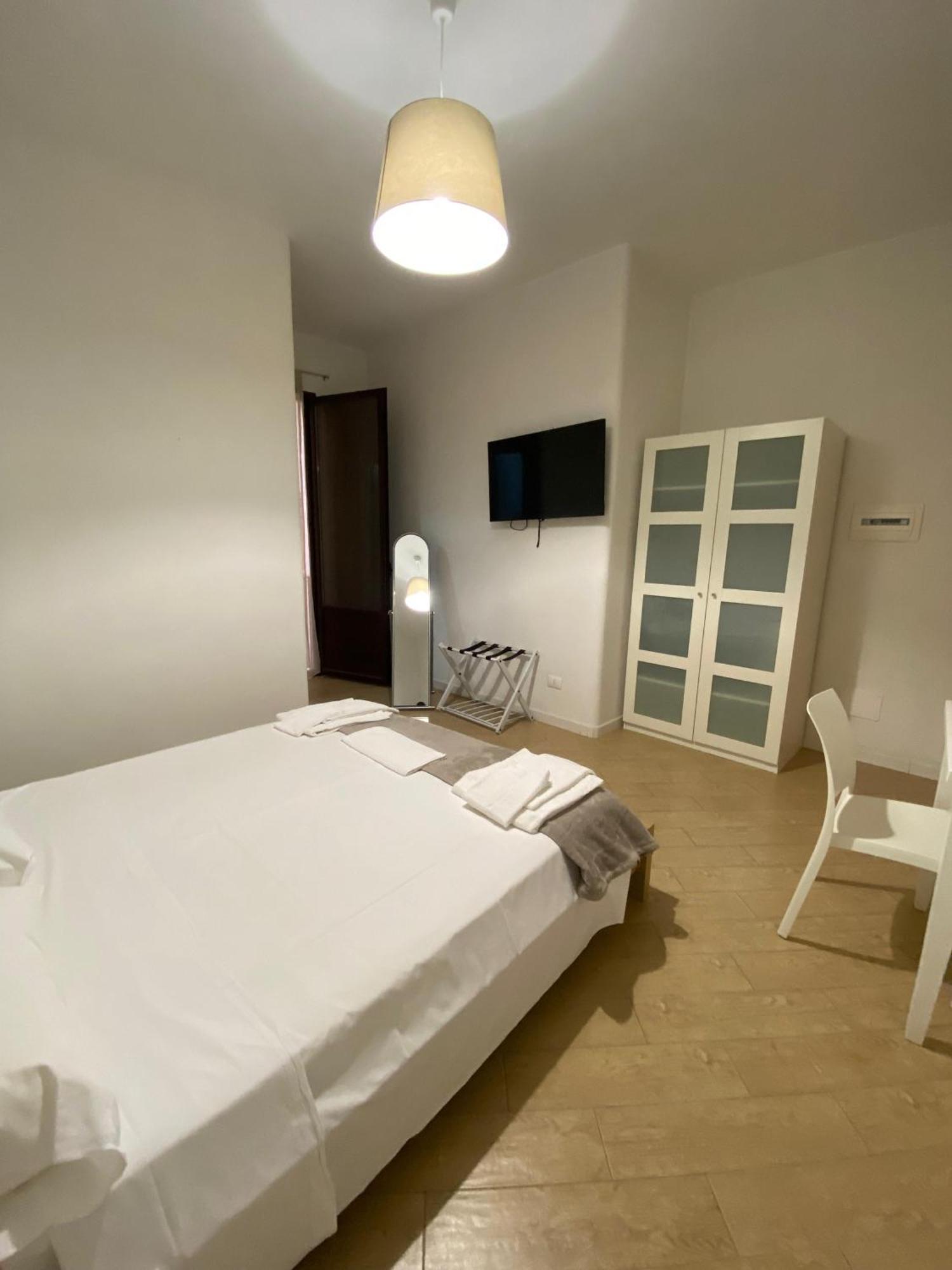 Manu'S House B&B Porto Empedocle Kültér fotó